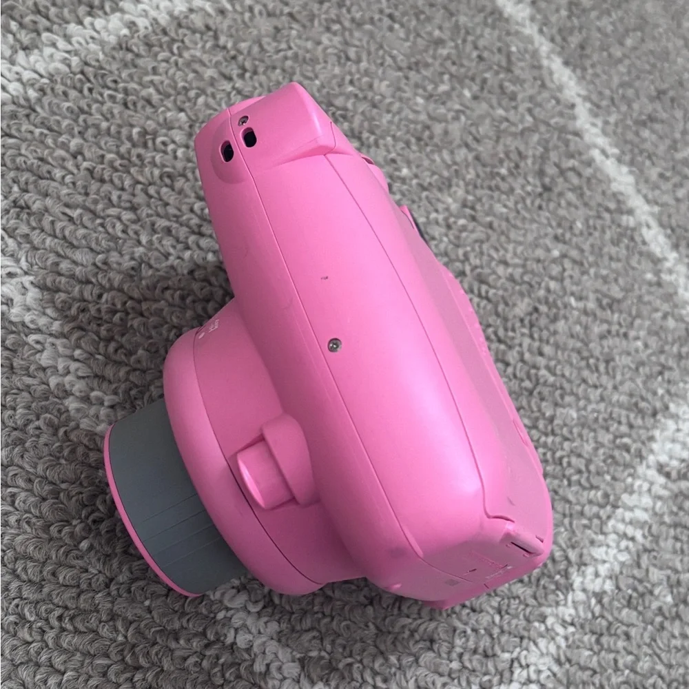 Pink Instant Camera - Picture 4 of 5